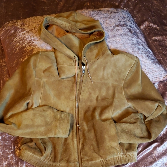 Wilson Suede Leather | Tan Brown | Size 10 (kids) - Picture 9 of 9